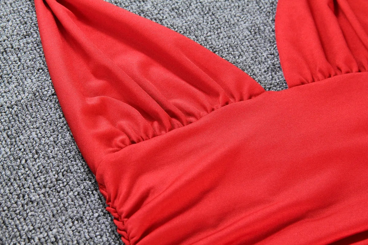Vestido «Red Desire» mini con escote halter